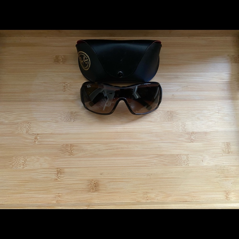 Ray Ban sunglasses - Picture 3 of 7